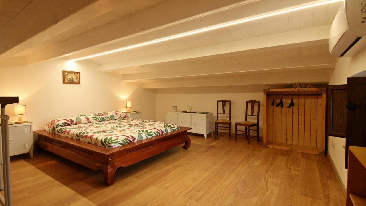 ラスカリ Casa Tre Nociヴィラ エクステリア 写真