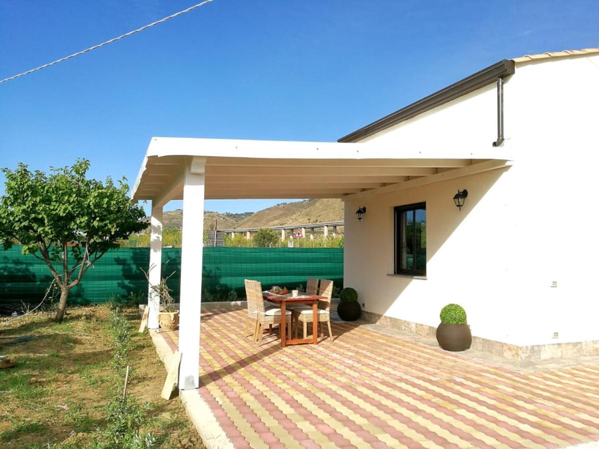 ラスカリ Casa Tre Nociヴィラ エクステリア 写真